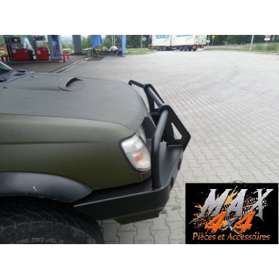 PARE CHOC AVANT AVEC BULLBAR D22 1997-2000