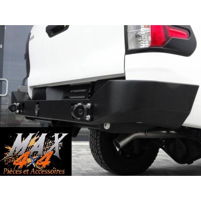 PARE CHOC ARRIERE NUE HILUX REVO APRES 2016