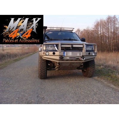 PARE CHOC AVANT AVEC BULLBAR PAJERO SPORT 1996 A 2000