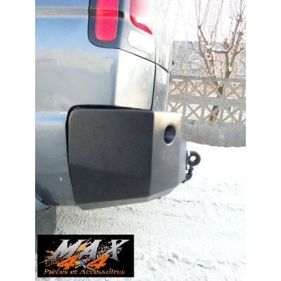PARE CHOC ARRIERE NUE PAJERO SPORT 2004 - 2008