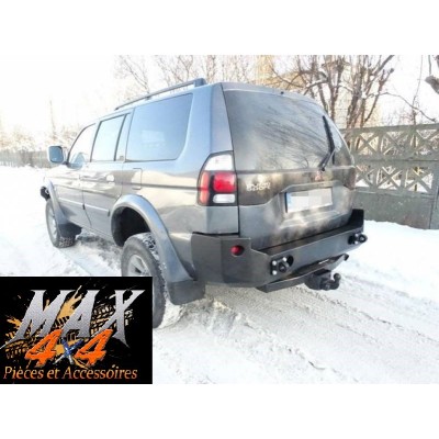 PARE CHOC ARRIERE NUE PAJERO SPORT 2004 - 2008
