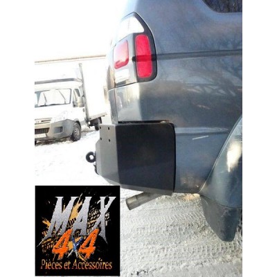 PARE CHOC ARRIERE NUE PAJERO SPORT 2004 - 2008