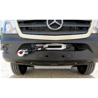 Platine de treuil intégrée au pare-chocs d'origine pour Sprinter W906 W907 BVA