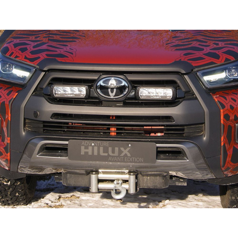 KIT INTEGRATION CALANDRE LONGUE PORTEE LINEAR 6 ELITE POUR TOYOTA HILUX REVO (2021+) 