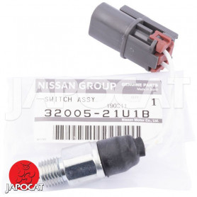 MAIN MENEUSE [Générique] 