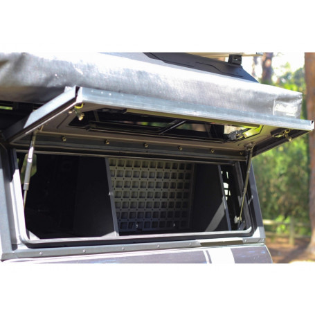 Grille 560mm d'organisation pour compartiment latéral de hardtop Alu-Cab