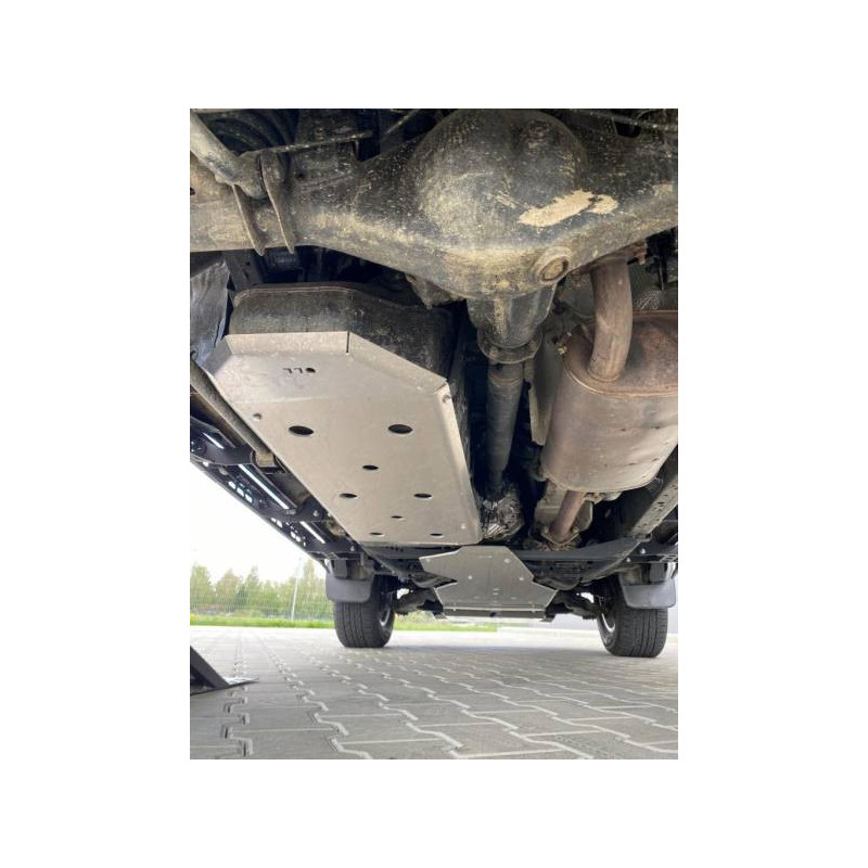 SKI PROTECTION DU RÉSERVOIR DE CARBURANT TOYOTA LAND CRUISER J150 2009- 