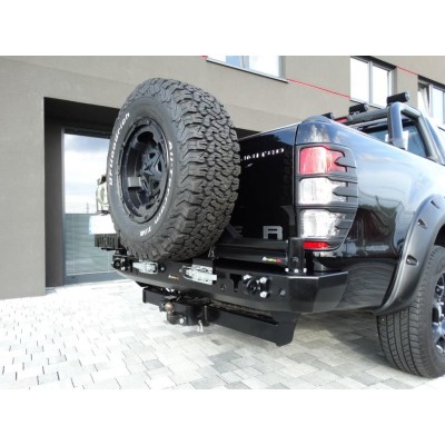 PARE CHOC ARRIERE POUR  FORD RANGER T7 15-19 3.2 DIESEL " accessoires en options "   