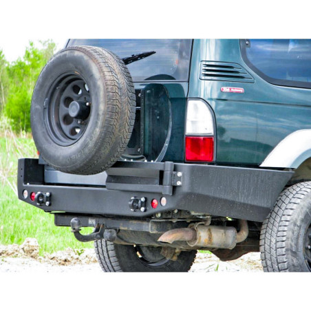 PARE CHOC ARRIERE AVEC PORTE ROUE DE SECOUR    