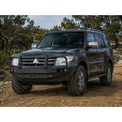 PARE CHOC AVANT AVEC BULLBAR PAJERO 4 2015- 