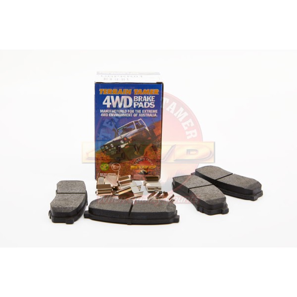 PLAQUETTES ARRIERE + KIT DE MONTAGE