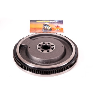 VOLANT MOTEUR (GOUJON INCLUS)
