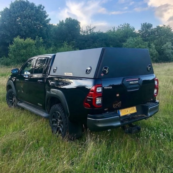 Hardtop ROCKALU aluminium 3 pour Toyota Hilux 2016+ Double-cab (noir)