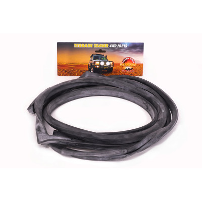 DOOR SEAL FRONT R/H