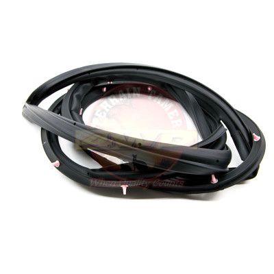 DOOR SEAL FRONT L/H