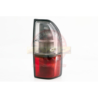 LENS & BODY R/H REAR TAIL LAMP