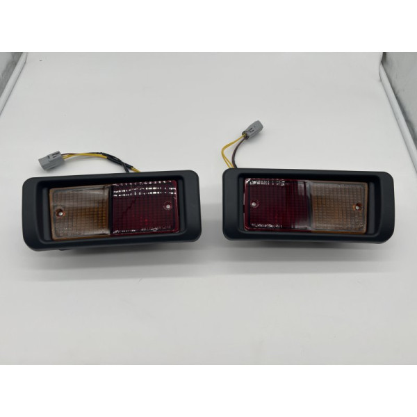 Feux adaptables de pare chocs arrière Toyota Land Cruiser série 70 - La paire