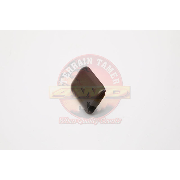 PLUG CHASSIS RAIL